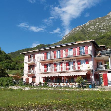 Hotel Rosalpina Riva del Garda Exterior foto