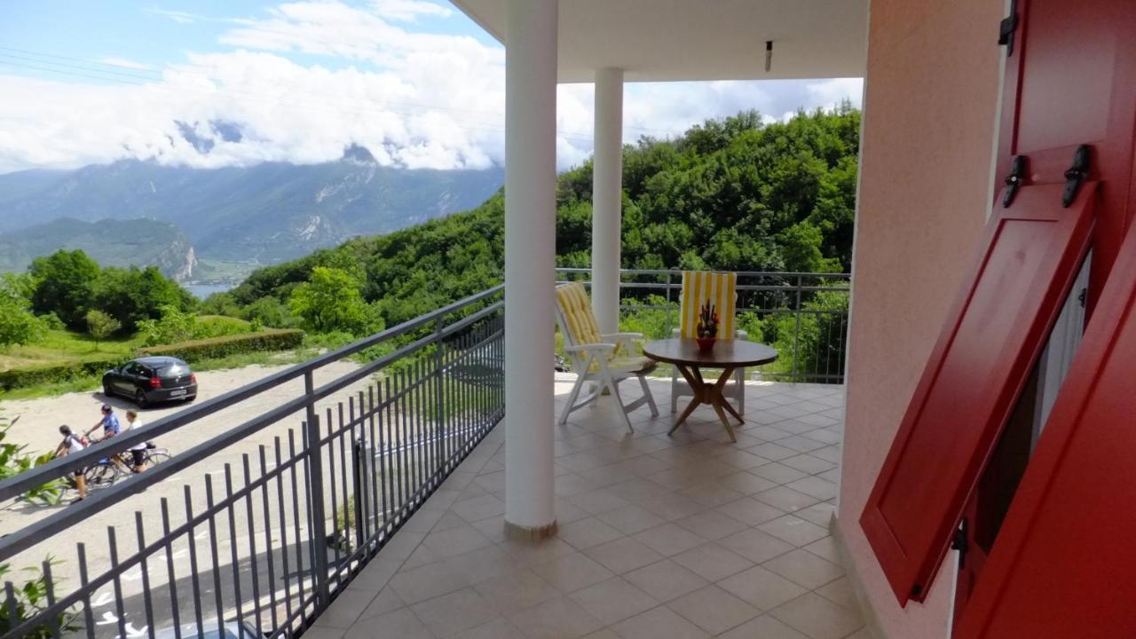 Hotel Rosalpina Riva del Garda Exterior foto